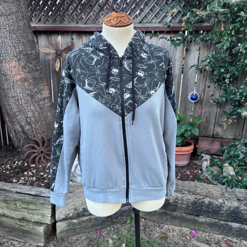 The Nightmare Before Christmas Zero Hoodie Women's Size Small Zip Up Sweatshirt